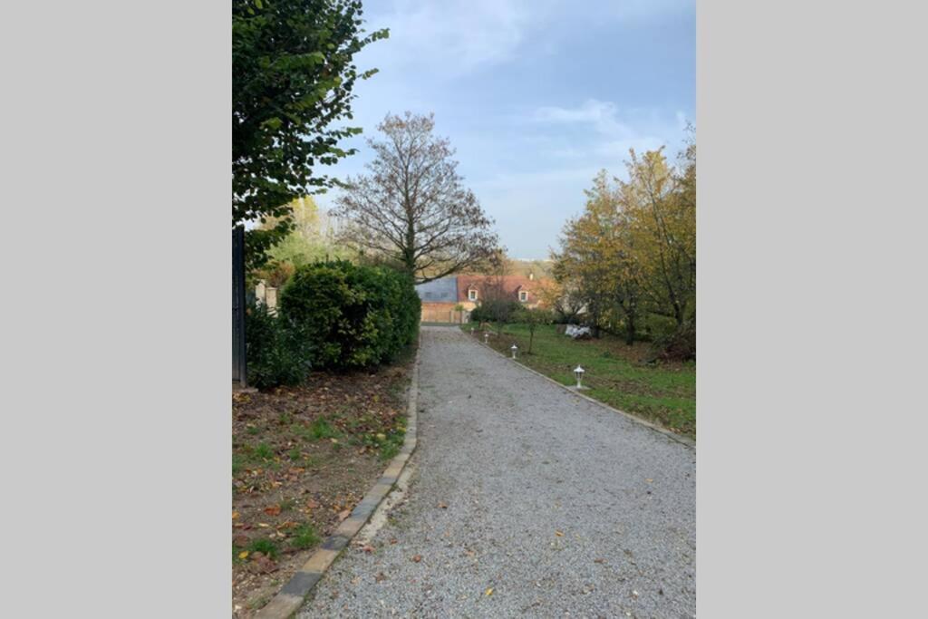 Le Lodge Des Villettes Jouy-le-Moutier Dış mekan fotoğraf